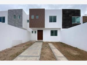 Casa en venta en Espíritu Santo, San Juan del Río, Querétaro