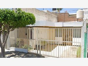 Casa en venta en Las Aguilas, Zapopan, Jalisco