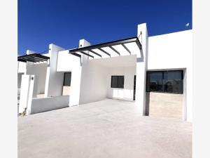 Casa en venta en Los Viñedos, Torreón, Coahuila de Zaragoza Casa en venta en Los Viñedos, Torreón, Coahuila de Zaragoza