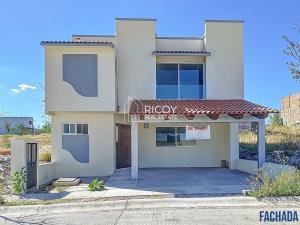 Casa en venta en El Mayorazgo, El Marqués, Querétaro