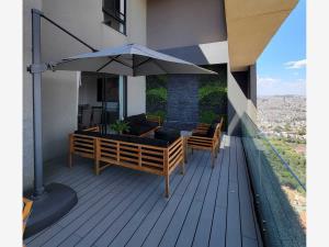 Departamento en venta en Bosque Real, Huixquilucan, México