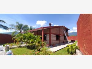 Casa en venta en Jalmolonga (La Hacienda), Malinalco, México