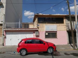 Casa en remate en Los Pirules, Tlalnepantla de Baz, México