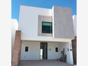 Casa en venta en Residencial Senderos, Torreón, Coahuila de Zaragoza