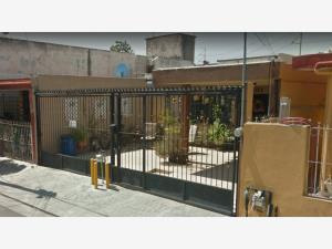 Casa en venta en Las Puentes Sector 2, San Nicolás de los Garza, Nuevo León