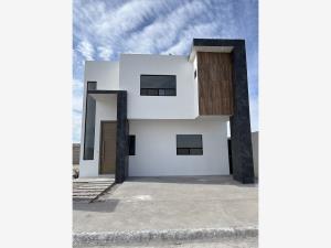 Casa en venta en Residencial Senderos, Torreón, Coahuila de Zaragoza Casa en venta en Residencial Senderos, Torreón, Coahuila de Zaragoza