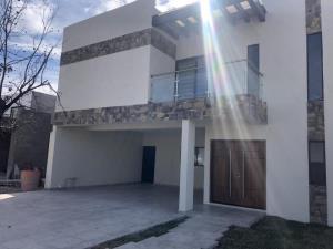 Casa en venta en San Armando, Torreón, Coahuila de Zaragoza Casa en venta en San Armando, Torreón, Coahuila de Zaragoza