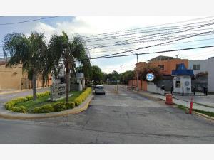 Casa en remate en Joyas de Anáhuac, General Escobedo, Nuevo León