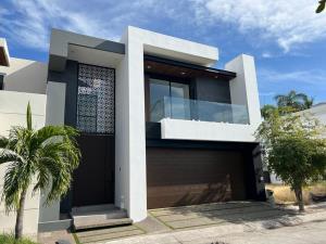 Casa en venta en Colinas de San Miguel, Culiacán, Sinaloa