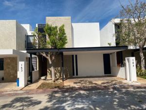 Casa en renta en Komchen, Mérida, Yucatán