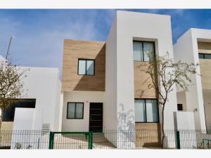 Casa en venta en Quintas del Palmar, Torreón, Coahuila de Zaragoza