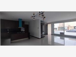 Casa en venta en Loma Alta, Morelia, Michoacán de Ocampo Casa en venta en Loma Alta, Morelia, Michoacán de Ocampo