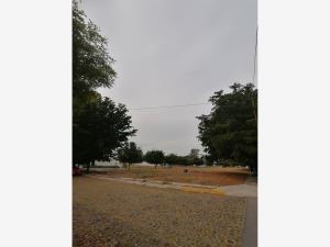 Terreno en venta en Residencial Esmeralda Norte, Colima, Colima Terreno en venta en Residencial Esmeralda Norte, Colima, Colima