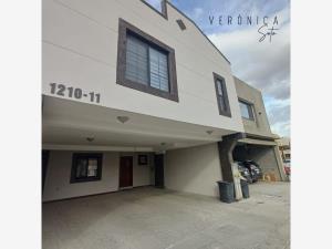 Casa en venta en Hacienda de los Nogales, Juárez, Chihuahua