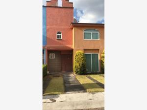 Casa en venta en Hacienda La Galia, Toluca, México