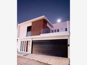 Casa en venta en Ejido Primero de Mayo Norte, Boca del Río, Veracruz de Ignacio de la Llave Casa en venta en Ejido Primero de Mayo Norte, Boca del Río, Veracruz de Ignacio de la Llave