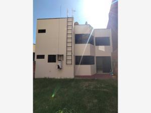 Casa en venta en Paseos del Bosque, Naucalpan de Juárez, México
