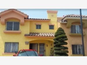Casa en venta en Los Arcos, Tecámac, México