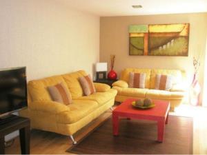 Casa en remate en Club Jardin, Toluca, México