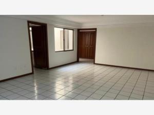 Departamento en venta en Colomos Providencia, Guadalajara, Jalisco