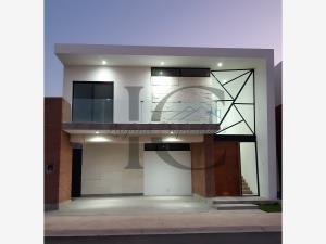 Casa en venta en Residencial Senderos, Torreón, Coahuila de Zaragoza Casa en venta en Residencial Senderos, Torreón, Coahuila de Zaragoza