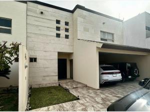 Casa en venta en Los Viñedos, Torreón, Coahuila de Zaragoza Casa en venta en Los Viñedos, Torreón, Coahuila de Zaragoza