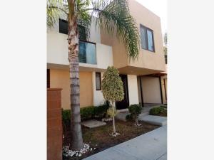 Casa en venta en Puerta Real, Corregidora, Querétaro
