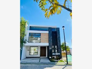Casa en venta en Lomas de Angelópolis, San Andrés Cholula, Puebla