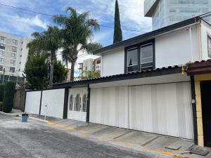 Casa en venta en Santa Cruz Buenavista, Puebla, Puebla