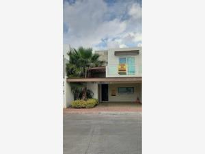 Casa en venta en Jardines de Santa Fe, León, Guanajuato