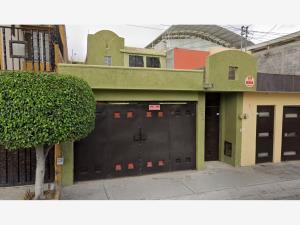 Casa en venta en Industrias, San Luis Potosí, San Luis Potosí
