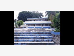 Edificio en venta en Chapultepec, Cuernavaca, Morelos Edificio en venta en Chapultepec, Cuernavaca, Morelos