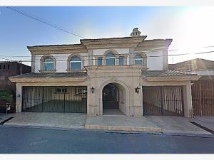Casa en remate en El Roble, San Nicolás de los Garza, Nuevo León