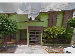 Casa en remate en Adolfo Lopez Mateos, Centro, Tabasco