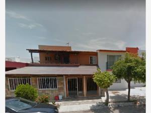 Casa en venta en Sol del Pacifico, Manzanillo, Colima