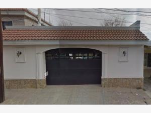 Casa en venta en Valle Dorado, Allende, Nuevo León