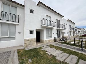 Casa en venta en Valle de los Almendros, Torreón, Coahuila de Zaragoza Casa en venta en Valle de los Almendros, Torreón, Coahuila de Zaragoza
