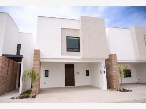 Casa en venta en Ampliación Senderos, Torreón, Coahuila de Zaragoza