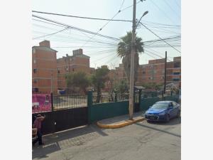 Departamento en remate en La Isla, Tultitlán, México
