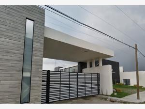 Casa en remate en Villas Metepec, Metepec, México