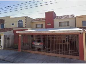 Casa en venta en Los Viñedos, Torreón, Coahuila de Zaragoza