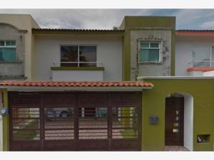 Casa en remate en Residencial Fluvial Vallarta, Puerto Vallarta, Jalisco