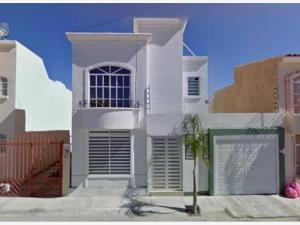 Casa en venta en Villas de Plateros, Fresnillo, Zacatecas