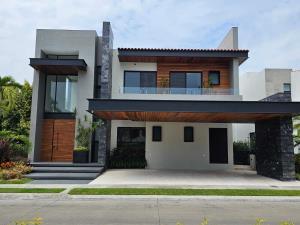 Casa en venta en Paraíso Country Club, Emiliano Zapata, Morelos