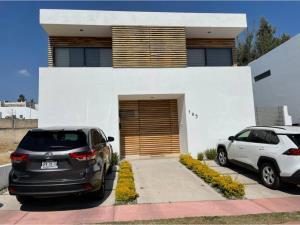 Casa en venta en La Rioja, Tlajomulco de Zúñiga, Jalisco