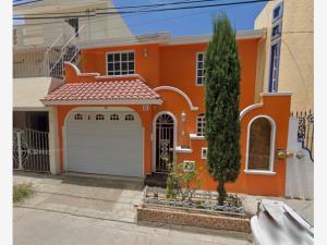 Casa en remate en Villas del Estero, Mazatlán, Sinaloa