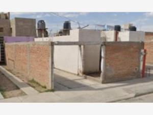 Casa en remate en Los Arbolitos III, Durango, Durango