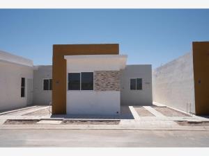 Casa en venta en Villas Santa Cecilia, Matamoros, Coahuila de Zaragoza