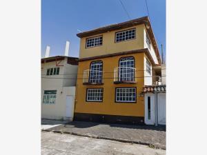 Casa en remate en Parque Residencial Coacalco 1a Sección, Coacalco de Berriozábal, México