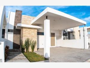 Casa en venta en Los Viñedos, Torreón, Coahuila de Zaragoza Casa en venta en Los Viñedos, Torreón, Coahuila de Zaragoza